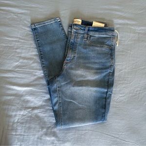 Universal Thread Skinny Jeans
